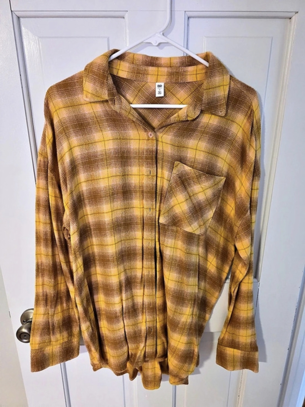 BP. Plaid Button Down Shirt in Brown & Yellow Size Small